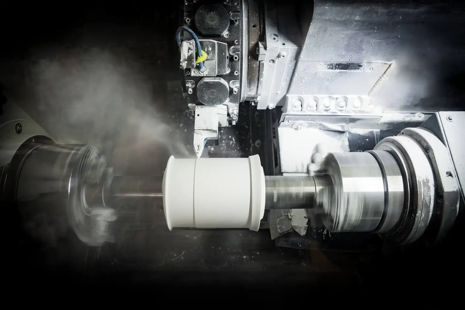 Rauschert – Ihr Partner für technische Keramik. Hochpräzise Bauteile und Komponenten für vielfältige industrielle Anwendungen